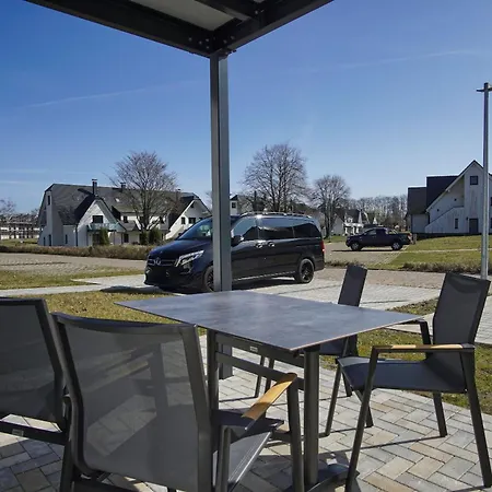 Apartment Rex Rugia Fewo12-4 Strandnah,terrasse,sauna,pool Lobbe