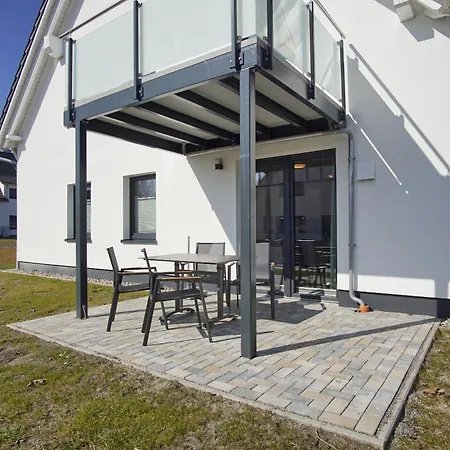 Apartment Rex Rugia Fewo12-4 Strandnah,terrasse,sauna,pool Lobbe
